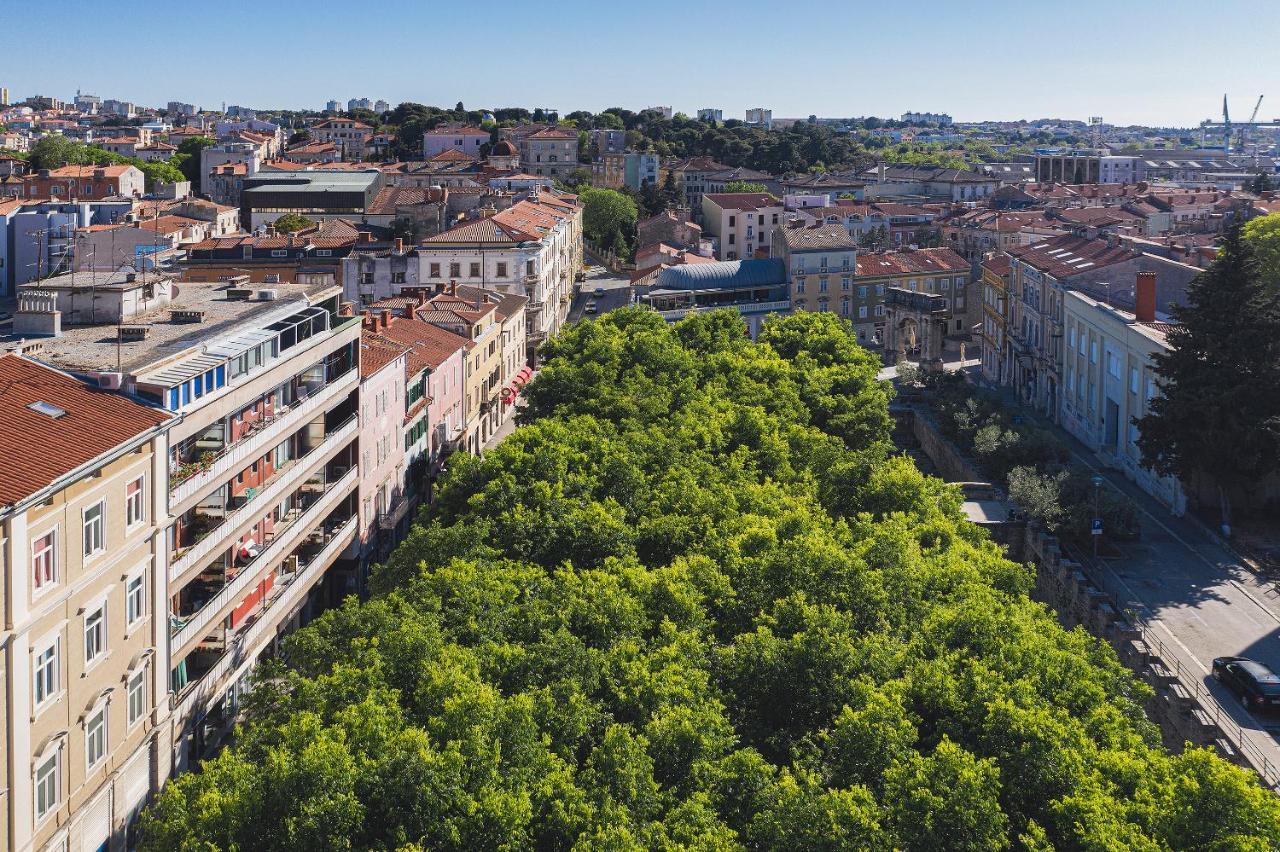 Giardini Penthouse Apartment PUY Exterior foto